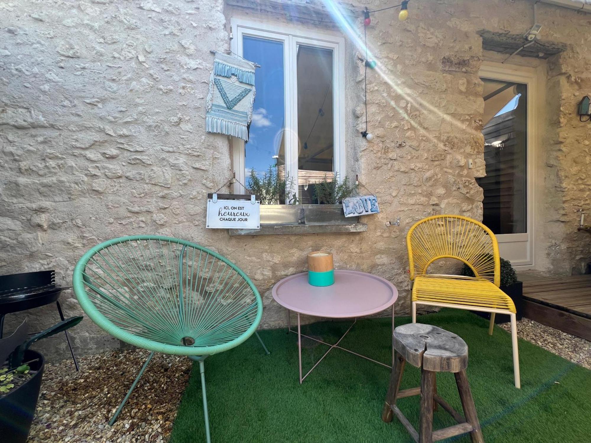 La Maisonnette D'Elodibiza ! Moret-sur-Loing Εξωτερικό φωτογραφία